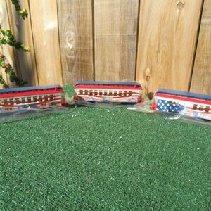 Lot of 3 Brand New Hawthorne Village Spirit Of America HO Scale Model Train Cars